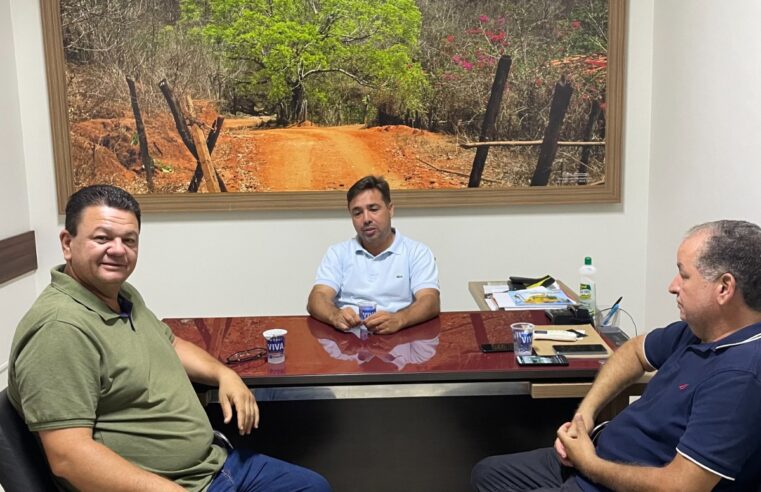 Juvenília volta a integrar a AMAMS e reforça compromisso com o municipalismo