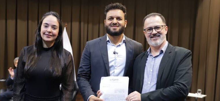 Governo de Minas moderniza Sala de Situação de Recursos Hídricos