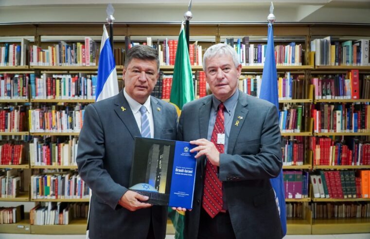 Senador Carlos Viana lança obra que fortalece laços de amizade entre Brasil e Israel