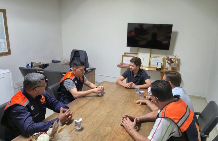 AMAMS e Defesa Civil promovem encontro para preparar municípios do Norte de Minas para possíveis impactos do El Niño