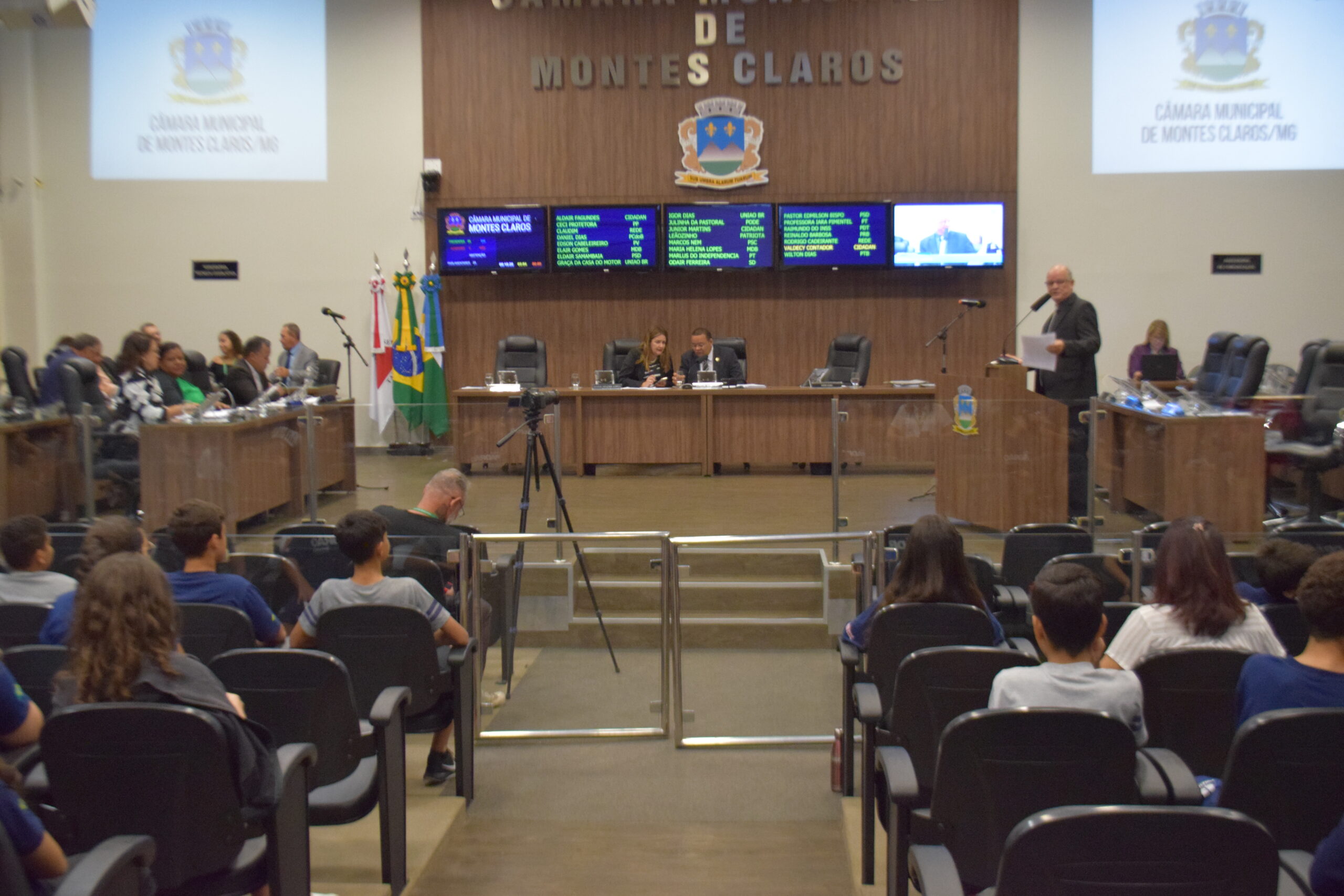 Montes Claros espera passar de 23 para 25 vereadores na Câmara Municipal