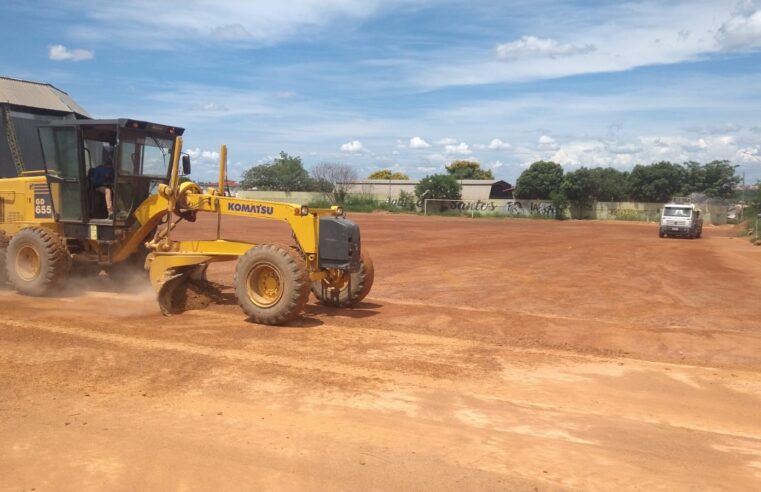 Prefeitura recupera campos de futebol amador em toda a cidade