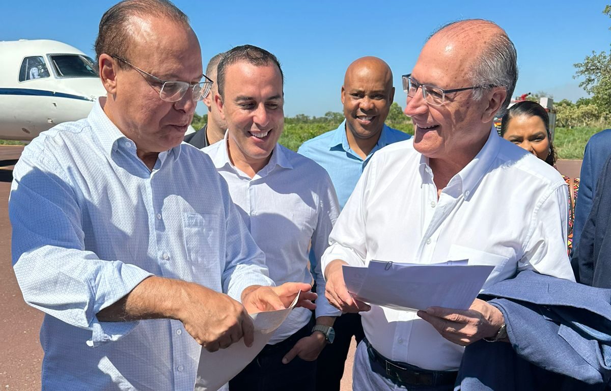 “Quinto maior parque de energia solar do país é inaugurado em Várzea da Palma”, frisa Gil Pereira