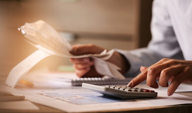 Aumento do salário-mínimo em 2026: saiba como se planejar para o reajuste do DAS-MEI