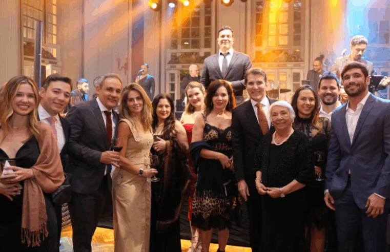 Jarbas Soares Júnior recebe homenagem pelos 35 anos de carreira no Ministério Público de Minas Gerais