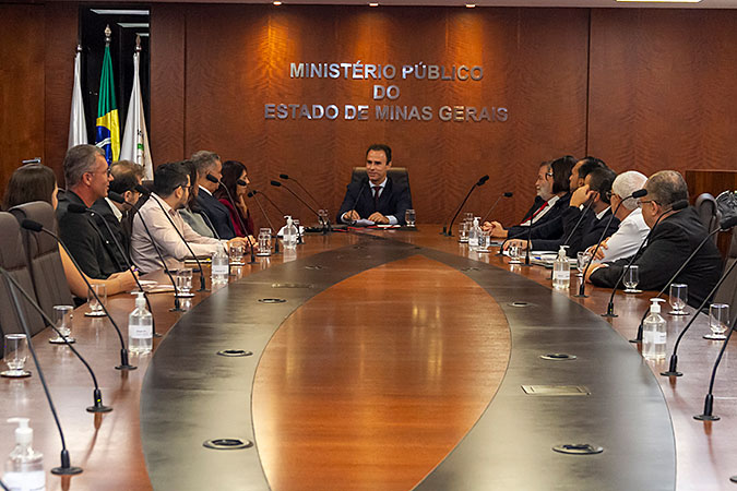 MPMG sedia primeira reunião do Comitê de Acompanhamento da Caravana de Combate à Fome e instala grupos de trabalho para 2026