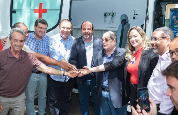 Hospital Aroldo Tourinho recebe nova ambulância para reforçar atendimento à população do Norte de Minas
