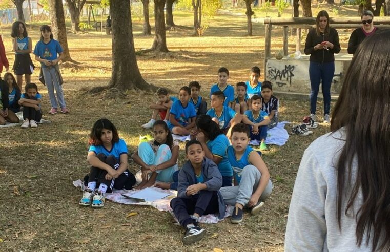 NAS TRILHAS DA SUSTENTABILIDADE | Prefeitura realiza Trilha Guiada no Parque das Mangueiras com alunos da Escola Estadual Nereide Carvalho