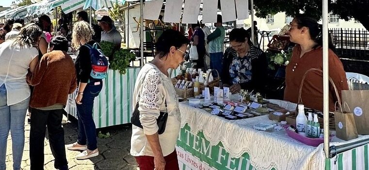 Emater-MG fortalece retomada de feiras da agricultura familiar e impulsiona renda de produtores em Minas