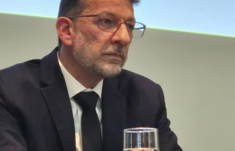 Superintendente da Receita Federal visita Montes Claros