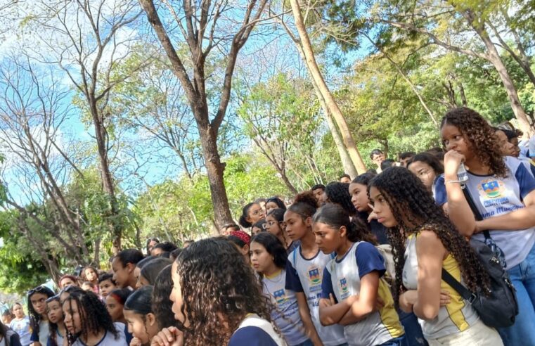 EDUCANDO PARA PRESERVAR | Prefeitura de Montes Claros promoveu Trilha Educativa no Parque Milton Prates