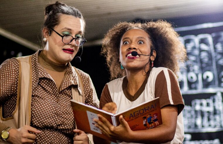 Futuro profissional é tema de espetáculo em escolas de Montes Claros e Sete Lagoas