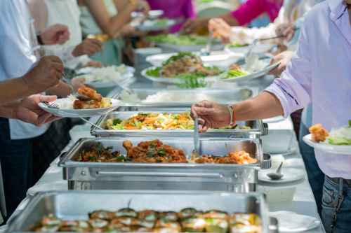 Concurso para eleger o melhor restaurante a quilo do Brasil entra na última semana para votação