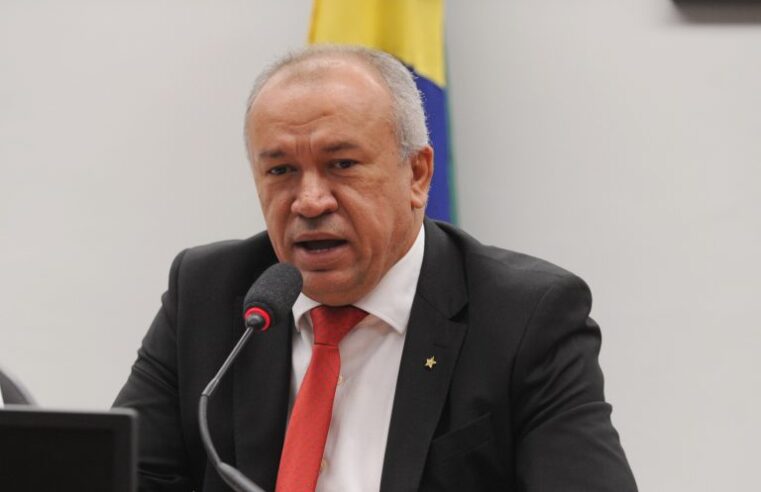 Paulo Guedes articula com Governo Lula o desenvolvimento regional de Moc e do NM