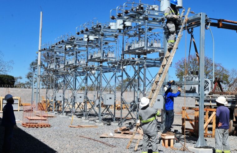 “Novas linhas de transmissão vão gerar milhares de empregos e acelerar energia solar no NM”, destaca Gil Pereira