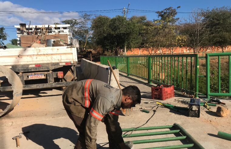 Prefeitura realiza obras de melhoria na avenida Sidney Chaves