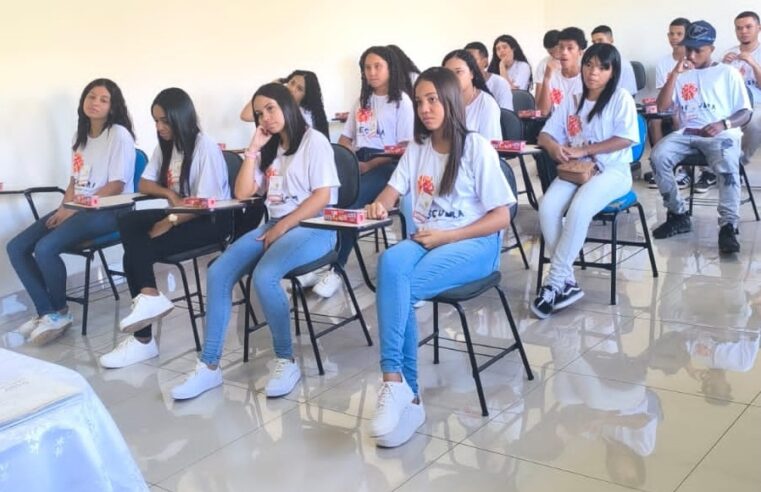 Programa promove inclusão de jovens no Mercado de Trabalho