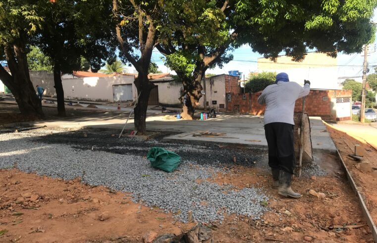 Conjunto Joaquim Costa ganha moderna praça com muito verde