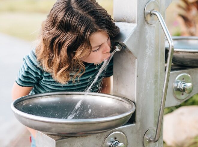 Credenciamento permite instalação de bebedouros em espaços públicos
