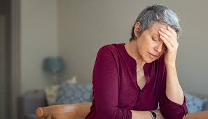 MENOPAUSA | Sintomas vão além das ondas de calor e exigem atenção integral à saúde da mulher