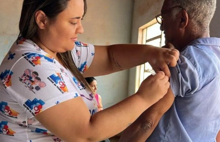 Prefeitura de Rubelita leva atendimento médico e vacinação a todas as localidades do município