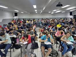 Governo promove 2° Simulado Enem MG para mais de 200 mil estudantes da rede pública na reta final de preparação para o exame