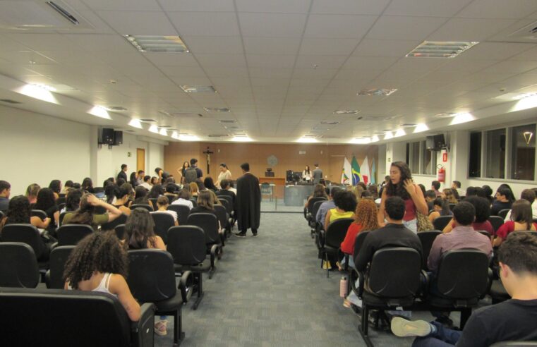 Unimontes promove júri simulado com participação de estudantes de Direito