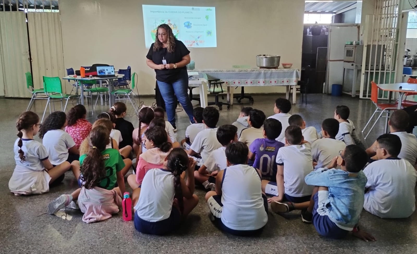 Prefeitura faz palestra em Escola Estadual Francisco Sá