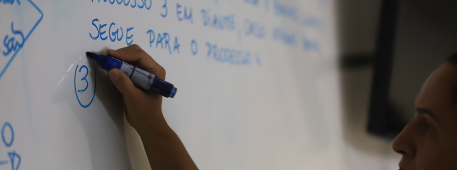MINAS GERAIS | Secretaria de Educação abre prazo para escolha de vagas de contratação temporária para 2026