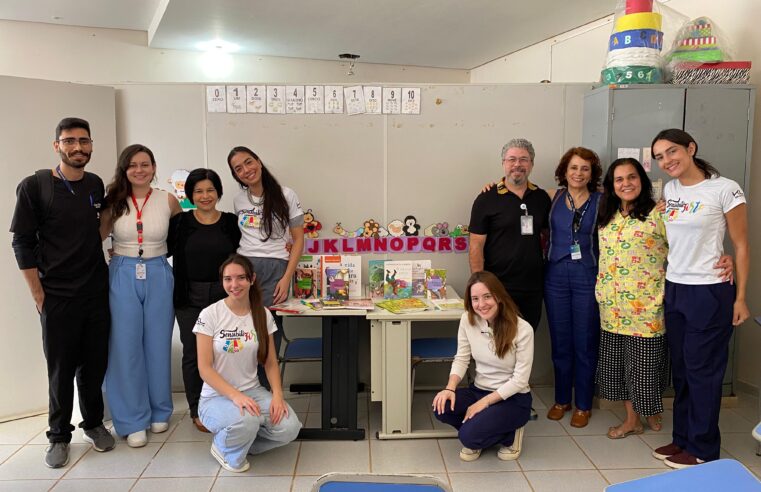 Projeto “Brincando com as Letras” leva literatura e humanização para o HU-Unimontes