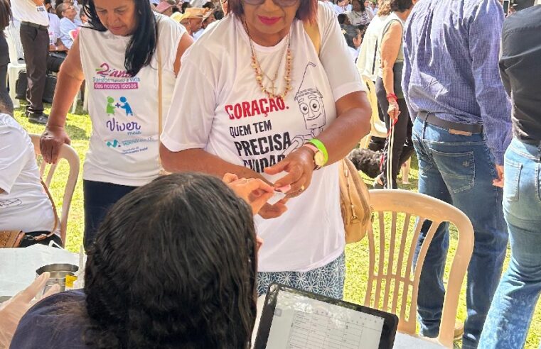 Programa da Prefeitura voltado para idosos realizou ação de saúde e diversão no Parque Municipal