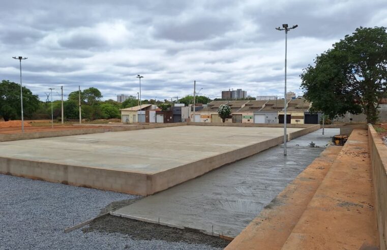 A PRAÇA É NOSSA | Obras da nova praça do Bairro Alcides Rabelo seguem avançando e prometem mais lazer e qualidade de vida para moradores