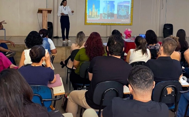 Setembro Vermelho e saúde da mulher: Câmara aprova novas políticas públicas