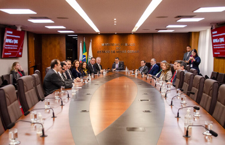 MPMG e TJMG firmam acordo para compartilhar espaços digitais de acesso à Justiça