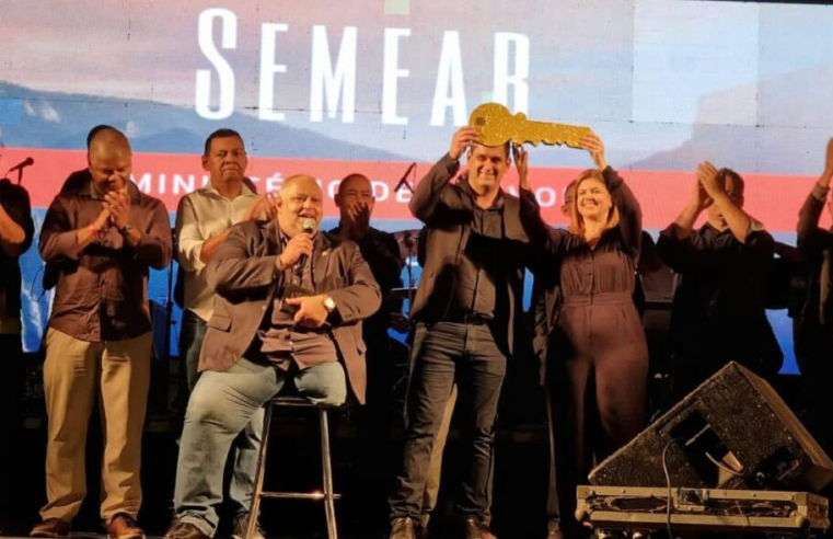 Noite gospel de louvor e shows musicais abre a festa dos 110 anos de Pirapora