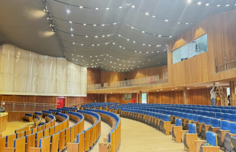 Câmara de Montes Claros aprova repasse de R$ 2,8 milhões para conclusão do Teatro da Unimontes