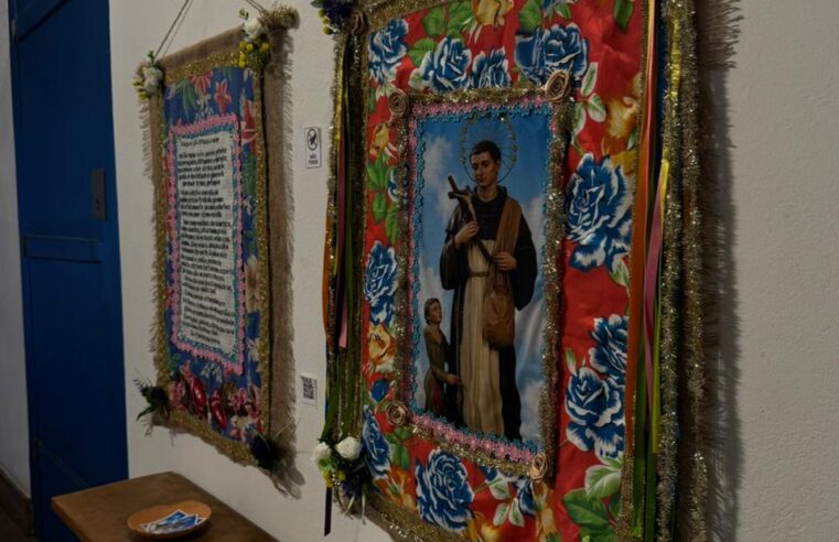 Museu da Unimontes recebe exposição TRANSEUNTES com obras de artistas trans