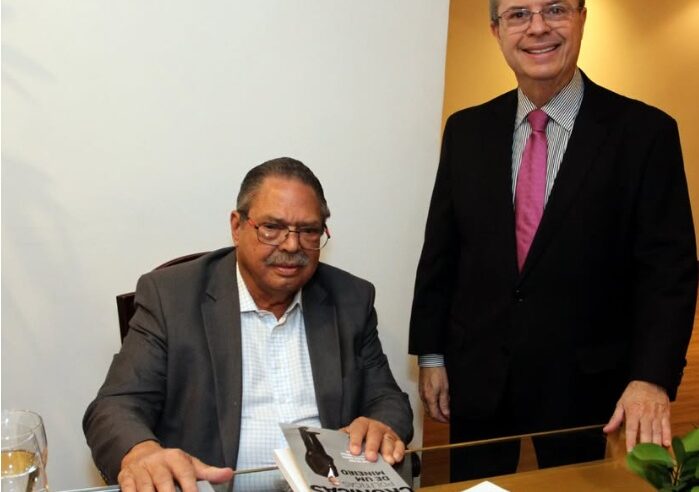 Jornalista mineiro lança livro de crônicas em Montes Claros