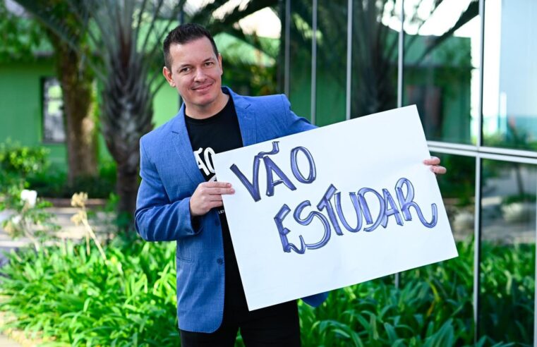 Palestra com influenciador Henrique Folster em Janaúba destaca a importância da educação no futuro dos jovens