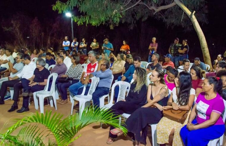 INDEPENDÊNCIA REAL | Ruas do bairro Independência e da Vila Real serão contempladas com pavimentação asfáltica
