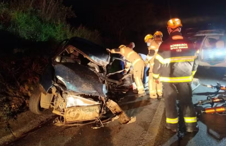 Grave acidente na BR-365 em Montes Claros deixa dois mortos e 11 feridos