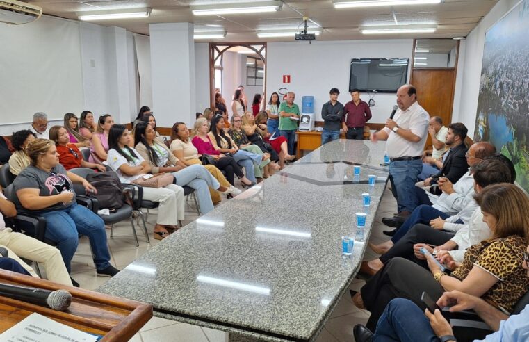 ROSA MÍSTICA E DIVINA PROVIDÊNCIA | Prefeitura de Montes Claros realiza entrega de bens a entidades sociais do município