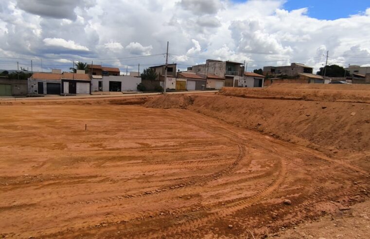 Prefeitura avança com obras de nova praça no Bairro Vila Real e amplia espaços de lazer em Montes Claros