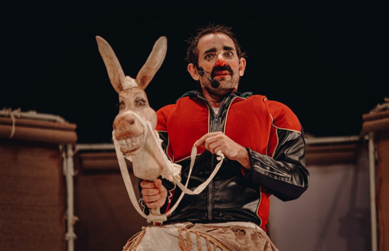 Palco Giratório leva teatro e bate-papo sobre palhaçaria a Montes Claros