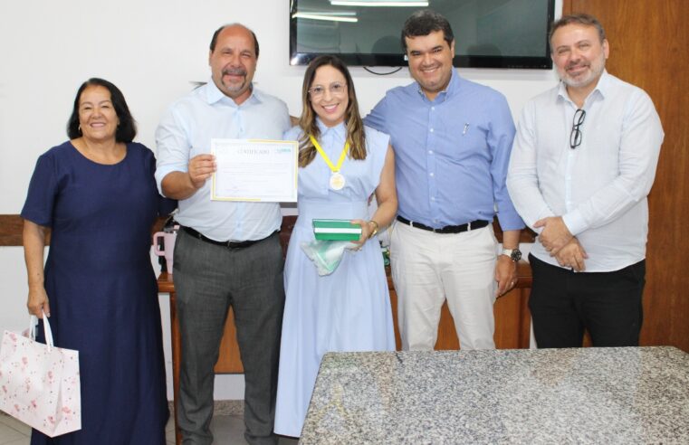 SAEB/2025 | Prefeitura homenageia destaques do 3º simulado