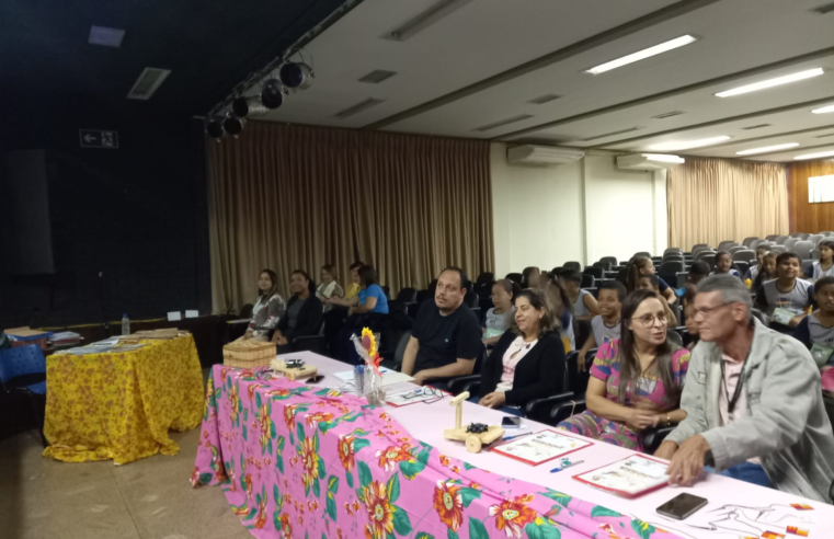 Prefeitura mobiliza comunidade escolar para celebrar “Dia da Poesia”