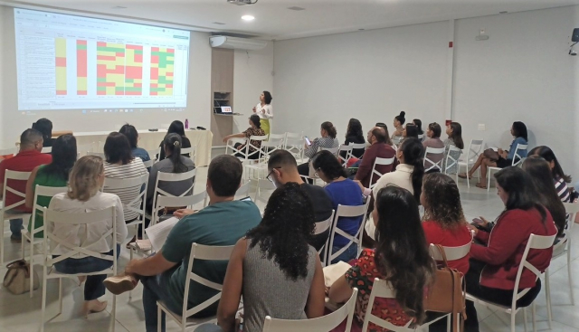 SRS Montes Claros debate integração entre Atenção Primária e Especializada em oficinas