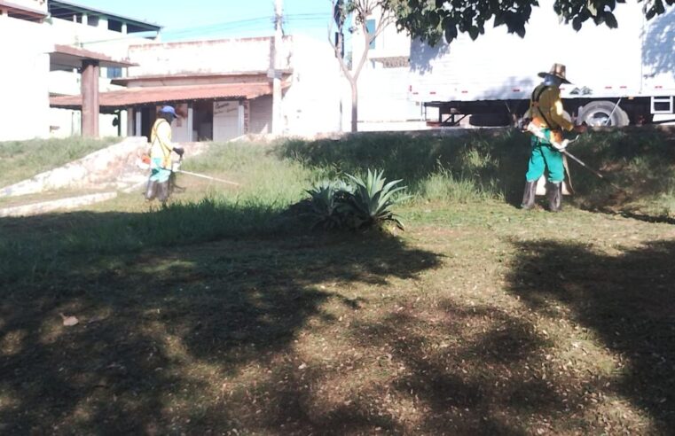 Prefeitura realiza manutenção em praça do Alto da Boa Vista
