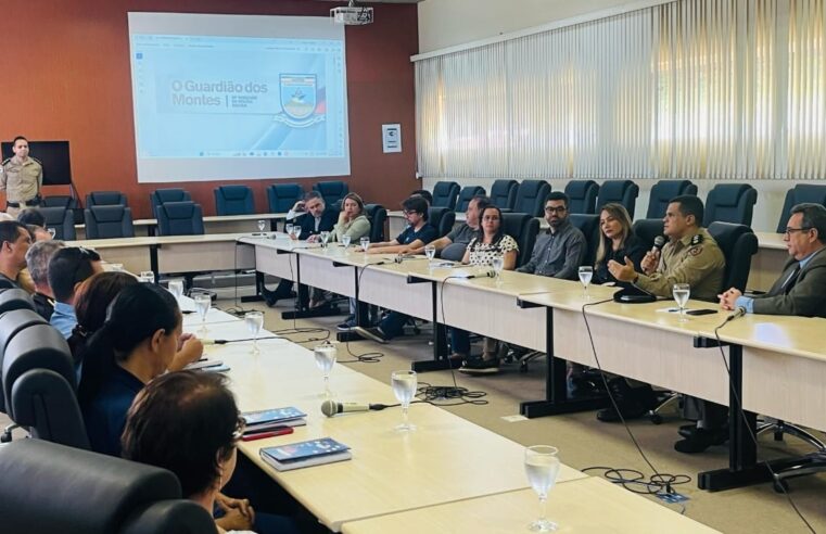 Reunião estratégica de segurança pública entre Polícia Militar e gestores de universidades de Montes Claros