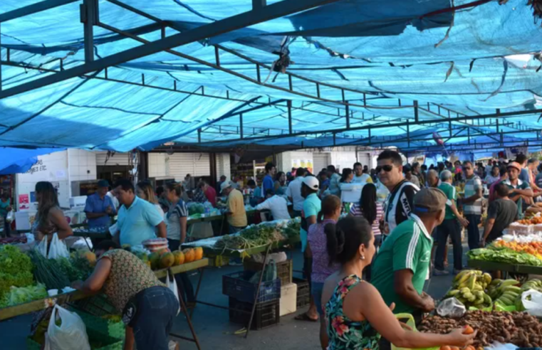 Feiras de bairro mantêm tradição e garantem renda em Montes Claros